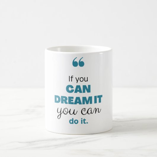 Beginnen Sie Ihren Tag inspiriert. Kaffeetasse (Mittel)