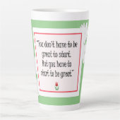 Beginnen Sie mit Großem - Motivierend grüne Tasse (Vorderseite)