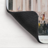 Begräbnis der Opfer des La Madeleine Mousepad (Ecke)