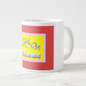 Begrüßte Designfarben, silberrot gelb mit Worten Jumbo-Tasse (Vorderseite Rechts)