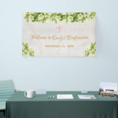 Begrüßung der blühenden weißen Lilien auf Marmor Banner (Messeveranstaltung)