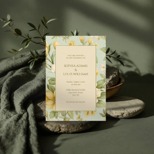 Begrüßung mit floraler Einladung in Weiß und Beige