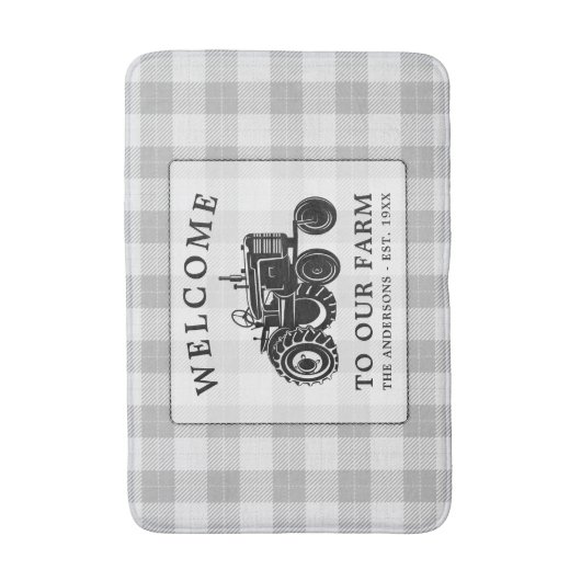 Begrüßungsfamilie Name Farm Traktor Weiß Kariert Badematte (Vorderseite Vertikal)