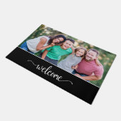 Begrüßungstext mit Familientext, schwarz Fußmatte (Schrägansicht)