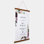 Begrüßungsunterschrift für lila rosa florales Enga Wandteppich Mit Holzrahmen (Gewinkelt)