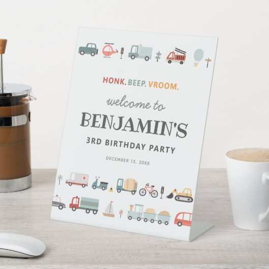 Begrüßungszeichen für den modernen Transport Sockelschild (In SItu)