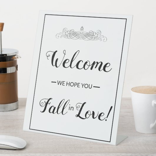 Begrüßungszeichen in Real Anwesen Sign, Real Anwes Sockelschild (In Situ)