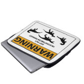 Behalt aus! Velociraptor-Zeichen Laptopschutzhülle (Vorne Knopf)