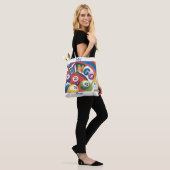 Behalt Calm und YELL Bingo Tasche (Am Model)