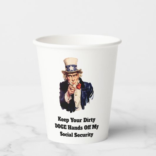 Behalt deine schmutzigen DOGE-Hände von meiner soz Pappbecher (Vorderseite)