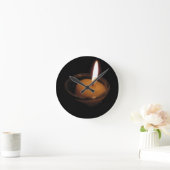 Behalt der Flammenbrennerkrone Runde Wanduhr (Zuhause)