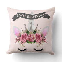 Behalt der glaubenden Unicorn-Prinzessin