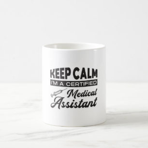 Behalt der medizinischen Assistenzärztin Medizin F Kaffeetasse