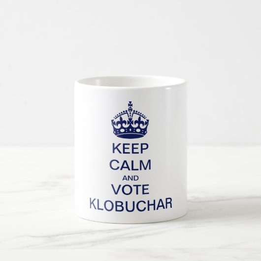 Behalt der Ruhe und Abstimmung Klobuchar Kaffeetasse (Mittel)