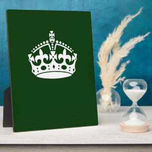 Behalt eines ruhigen Kronenzeichens auf Forest Gre Fotoplatte