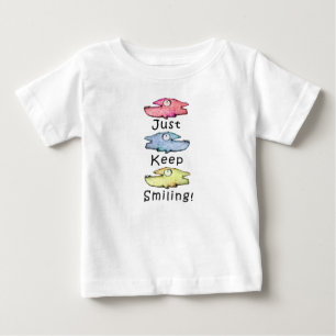 Behalt einfach lächeln! Farbiger Zahnfisch Baby T-shirt