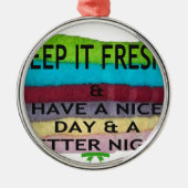 behalt es Freesh Silbernes Ornament (Vorne)