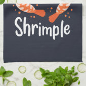 Behalt es Shrimple Seafood Shrimp Gag Geschirrtuch (Gefaltet)