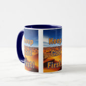 Behalt Gott Erste Glaubensbasierte Bild Zwei-Ton Tasse (Vorderseite Links)
