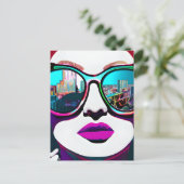 Behalt in Touch | Frau in Sonnenbrille Postkarte (Stehend Vorderseite)