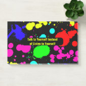 Behalt oder entwirft eigene Notizen (Büro)