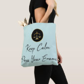 Behalt Ruhe. Examen Tasche (Von Nahem)