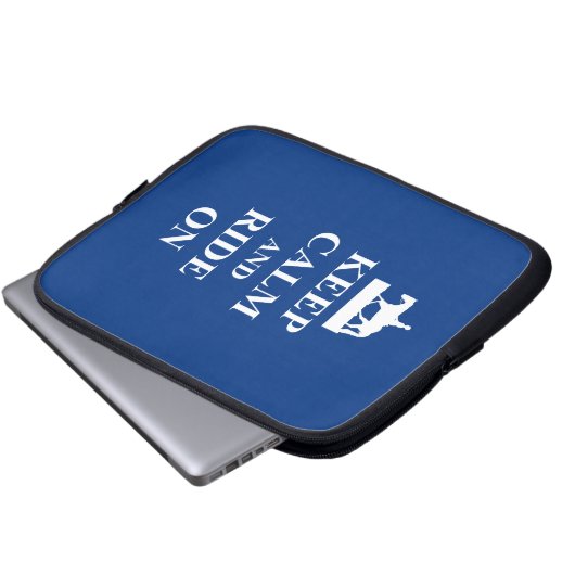Behalt Ruhe & Fahrt auf (blau) Laptopschutzhülle (Vorne Knopf)