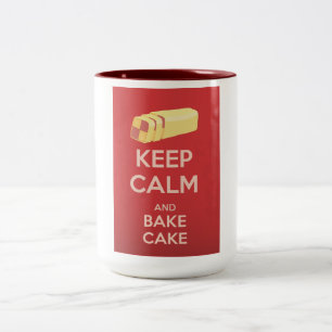 Behalt Ruhe und Bake Cake Vintage Poster Zweifarbige Tasse