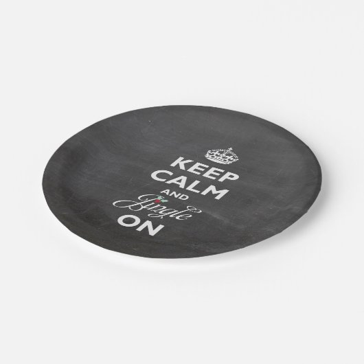 Behalt Ruhe und Jingle auf Chalkboard Funny Holida Pappteller (Schrägansicht)