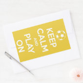 Behalt Ruhe und spiele auf gelben Stickern Rechteckiger Aufkleber (Umschlag)