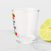 Behalt Ruhe und Stolz auf Regenbogen Schnapsglas (Rechts)