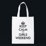 Behalt ruhig, es ist Girls Wochenende lustige Eink Wiederverwendbare Einkaufstasche<br><div class="desc">Behalt ruhig,  es ist Mädchen Wochenende lustige wiederverwendbare Einkaufstasche. Spaß behalt Ruhe und trage Meme Tasche für Junggeselinnen-Abschied,  Brautparty,  Wochenendausflug,  Hochzeitsmannschaft,  Braut und Brautmädchen,  Damennacht,  Hochzeit etc. Erstellen Sie mithilfe dieser Vorlage Ihr niedliches Angebot. Moderne behielt ruhigen Typografietext mit Prinzessin-Krone. Spaß Gastgeschenk Ideen für Ansammlung. Farben können geändert werden.</div>