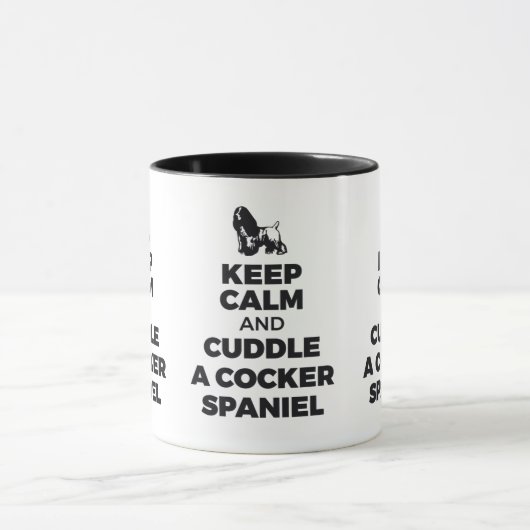 Behalt ruhig und kuscheln eine cocker spanische Ta Tasse (Zentrum)
