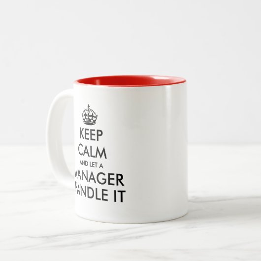 Behalt ruhig und lass einem Geschäftsführer mit ko Zweifarbige Tasse (Vorderseite Links)