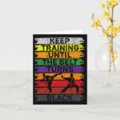 Behalt Training bis der Gürtel sich schwarz Karate Karte (Gelbe Blume)