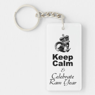 Behalt von Calm Celebrate Ram Year Monogram, 2sige Schlüsselanhänger