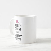 Behalt von Calm und Carry Yarn Kaffeetasse (Vorderseite Links)