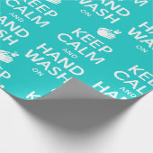 Behalt von Ruhe und Handwaschmittel - Coronavirus  Geschenkpapier (Ecke)