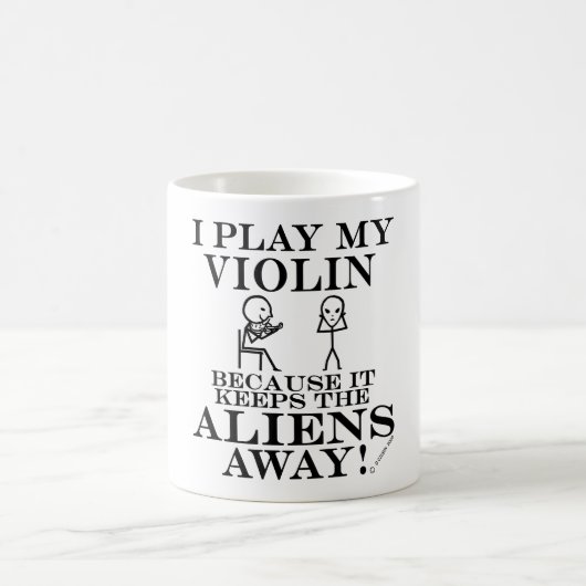 Behalte Außerirdischen weg von Violine Kaffeetasse (Mittel)