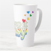 Behalte es einfach Retro Pride-Typografie-Design Milchtasse (Rechte Ecke)