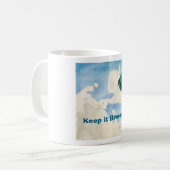 Behalte es luftig kaffeetasse (Vorderseite Links)