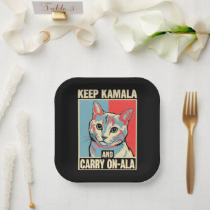 Behalte Kamala und Mach Weiter-A-La LA Kamala Harr Pappteller