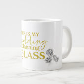 Behalte oder entwirf deine eigene -Tasse riesige K Jumbo-Tasse (Vorderseite Rechts)