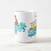 Behalten Sie auf dem Surfen, Grunge und Wellen für Kaffeetasse (Mittel)