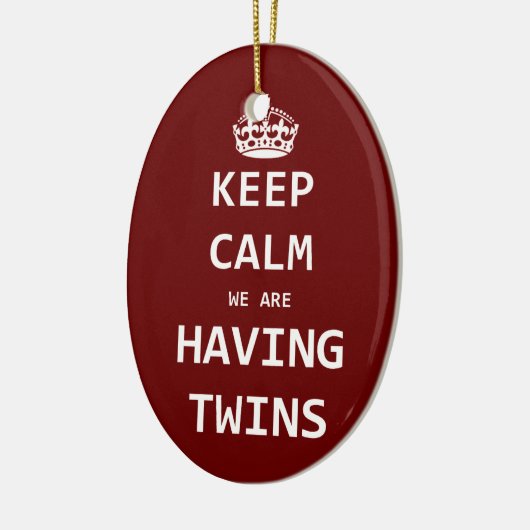 Behalten Sie Ruhe, die wir Zwillinge haben Keramikornament (Links)