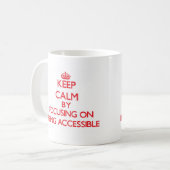 Behalten Sie Ruhe, indem Sie auf Sein zugänglich Kaffeetasse (Vorderseite Links)