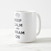 Behalten Sie Ruhe u. Bikram auf Tasse (VorderseiteRechts)