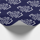 Behalten Sie Ruhe und Blei auf Geschenkpapier (Ecke)