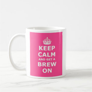 Behalten Sie Ruhe und erhalten Sie einen Brew an Kaffeetasse