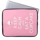 Behalten Sie Ruhe und essen Sie einen kleinen Laptopschutzhülle (Vorderseite)